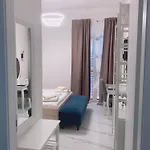 98 House -no Elevator In The Center Homestay
