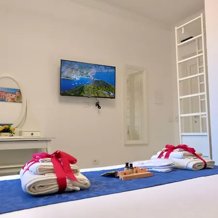 98 House Homestay szállás La Spezia